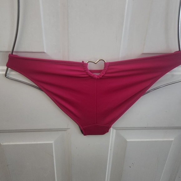 Heart back bikini bottom - Picture 2 of 4